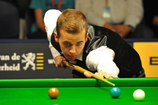 在激烈的竞 在激烈的竞