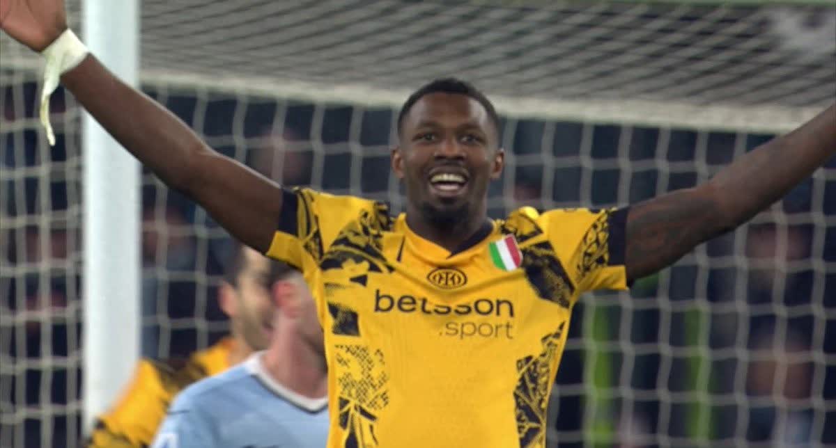 型中场位置 型中场位置